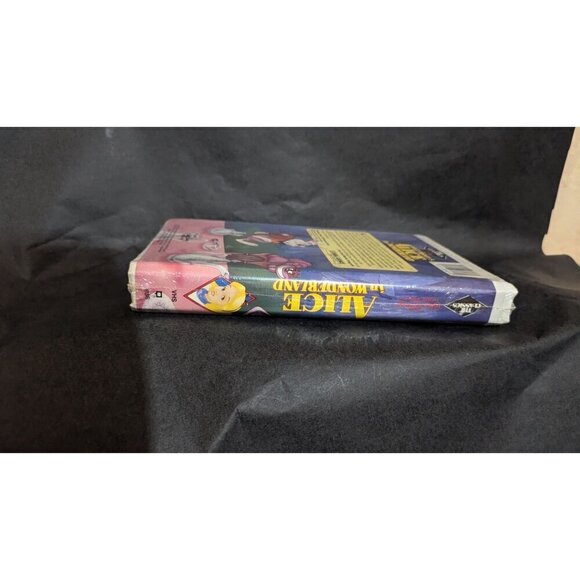 Walt Disney's Alice In Wonderland VHS Classic Animation sealed READ - Picture 6 of 8